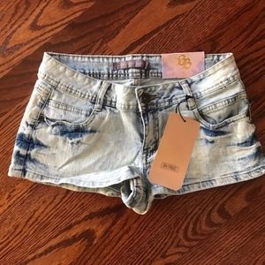 WOMEN'S JUNIORS BOOM BOOM JEANS DENIM SHORT SHORTS Sz 5 NEW NWT